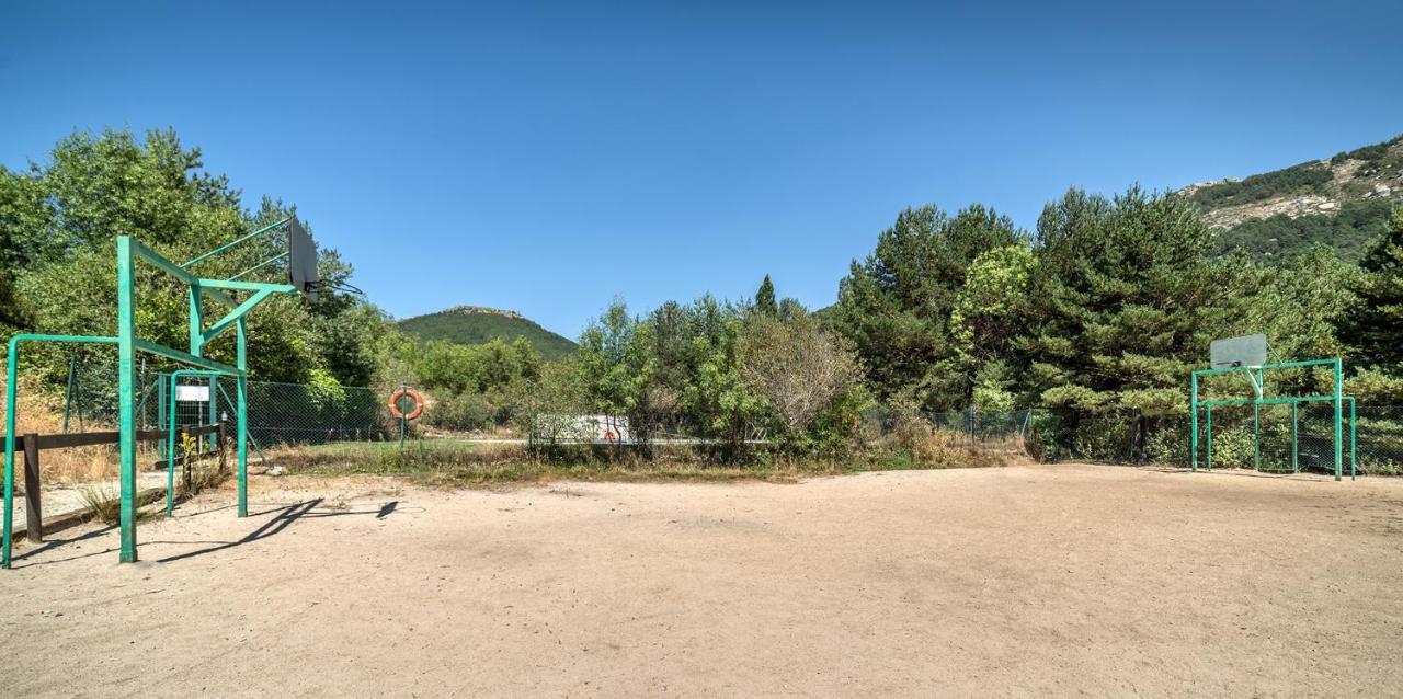 Valle Abedules Bustarviejo 外观 照片